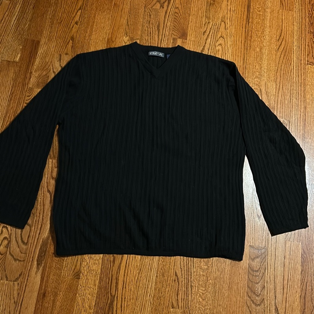 Men’s Structure sweater